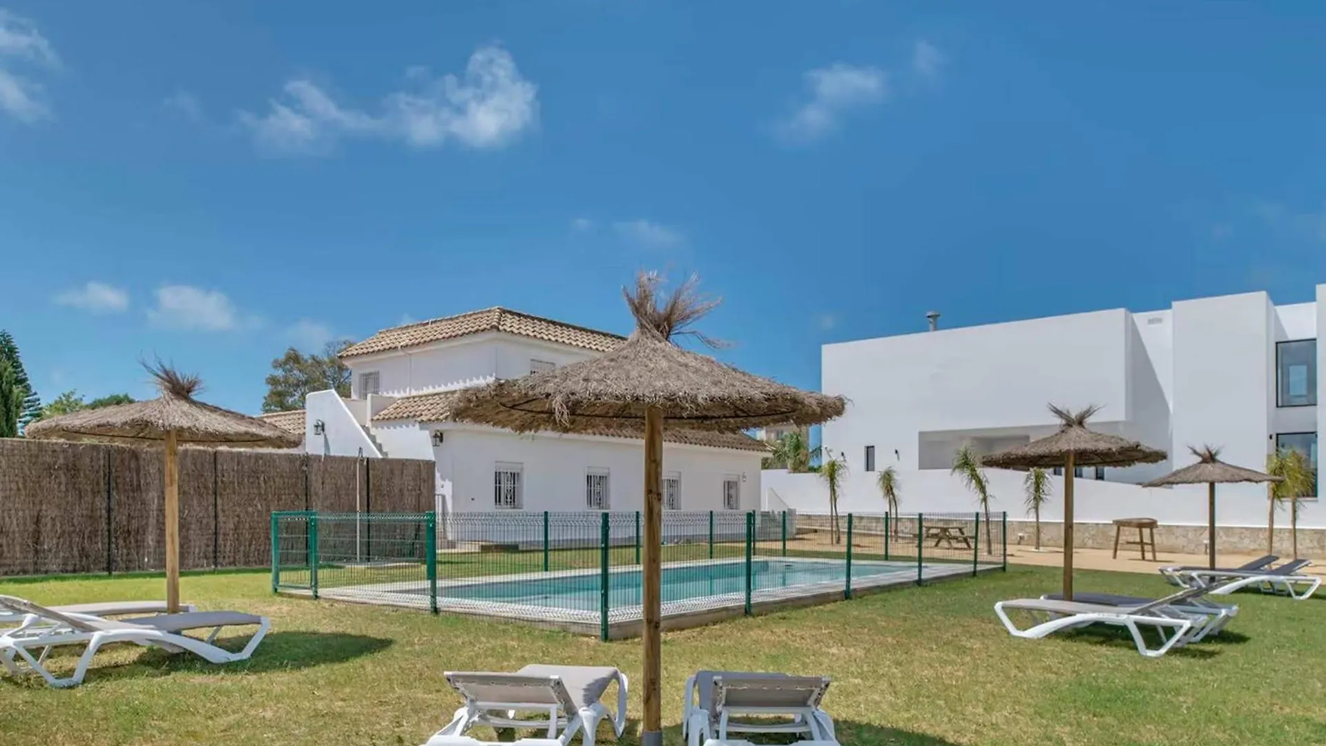 Apartmán Apartamento Con Piscina Compartida Cerca A La Playa Conil De La Frontera